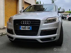 Usata 2009 Audi Q7 S-Line SUV | 10.800 € (Buon prezzo)