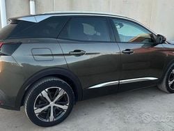 Usata 2018 Peugeot 3008 Allure SUV | 16.000 € (Buon prezzo)