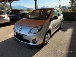 Grigio Usata 2010 Renault Twingo Due volumi | 3500 € (Buon prezzo)