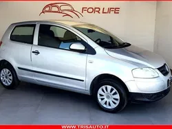Argento Usata 2005 VW Fox Due volumi | 2900 € (Buon prezzo)