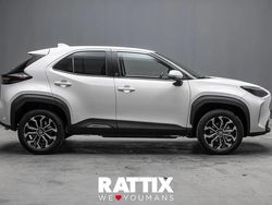 Bianco Nuova 2025 Toyota Yaris Hybrid Trend | 27.700 € (Molto cara)