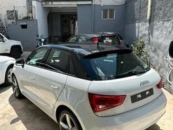 Bianco Usata 2013 Audi A1 Sportback Attraction Due volumi | 10.250 € (Buon prezzo)