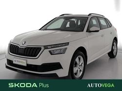 Bianco pastello Usata 2023 Skoda Kamiq Ambition SUV | 18.400 € (Buon prezzo)