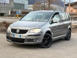 Grigio Usata 2007 VW Touran Monovolume | 3650 € (Ottimo prezzo)