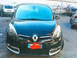 Nero Usata 2015 Renault Scénic III Monovolume | 4000 € (Ottimo prezzo)