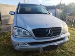 Usata 2002 Mercedes ML270 SUV | 5200 € (Buon prezzo)