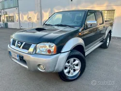 Nero Usata 2003 Nissan Navara Pick-up | 7400 € (Ottimo prezzo)