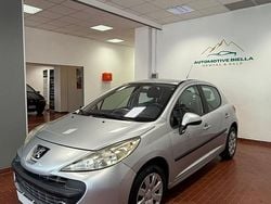 Marrone Usata 2007 Peugeot 207 Tre volumi | 1999 € (Buon prezzo)