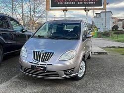 Viola Usata 2008 Lancia Musa Monovolume | 2690 € (Buon prezzo)