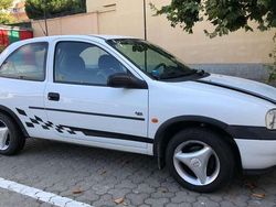Bianco Usata 1998 Opel Corsa Tre volumi | 1600 € (Buon prezzo)