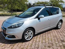 Argento Usata 2012 Renault Scénic III Bose Edition Monovolume | 4900 € (Buon prezzo)