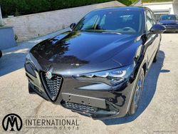 Nero Usata 2024 Alfa Romeo Stelvio Sprint SUV | 38.990 € (Molto cara)