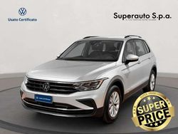 Argento Usata 2023 VW Tiguan Life SUV | 33.900 € (Cara)