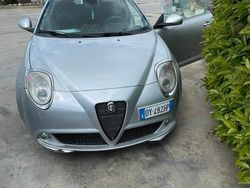 Grigio Usata 2008 Alfa Romeo MiTo Due volumi | 3900 € (Molto cara)