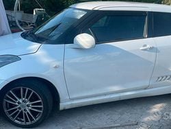 Bianco Usata 2015 Suzuki Swift Due volumi | 6000 € (Buon prezzo)