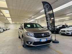 Marrone Usata 2014 Dacia Sandero Lauréate Tre volumi | 5900 € (Buon prezzo)