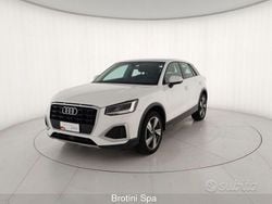Bianco metallizzato Usata 2021 Audi Q2 Admired SUV | 23.900 € (Buon prezzo)