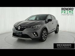 Grigio scuro Usata 2022 Renault Captur Techno SUV | 18.900 € (Buon prezzo)