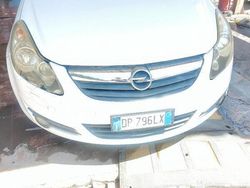 Bianco Usata 2008 Opel Corsa Due volumi | 2500 € (Buon prezzo)