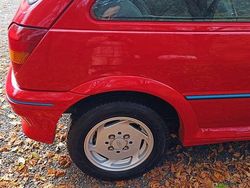 Usata 1991 Ford Fiesta Tre volumi | 12.500 €