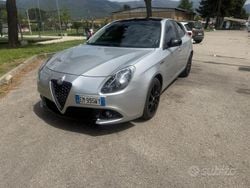 Grigio Usata 2012 Alfa Romeo Giulietta Due volumi | 6900 € (Buon prezzo)