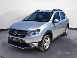Grigio Usata 2013 Dacia Sandero Stepway Due volumi | 5900 € (Buon prezzo)