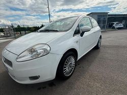 Usata 2009 Fiat Punto Due volumi | 1650 €