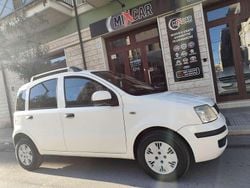 Bianco Usata 2011 Fiat Panda Due volumi | 4990 € (Buon prezzo)