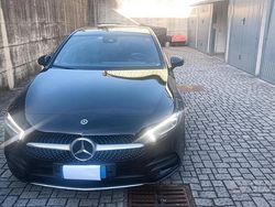 Nero Usata 2018 Mercedes A180 AMG Tre volumi | 22.500 €