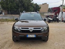 Marrone Usata 2013 Dacia Duster Lauréate SUV | 5000 € (Buon prezzo)