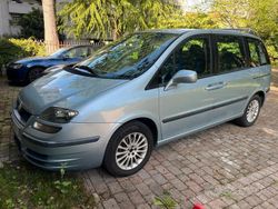 Grigio Usata 2004 Fiat Ulysse Monovolume | 2500 € (Buon prezzo)