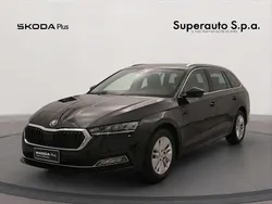 Nero Usata 2024 Skoda Octavia Executive Tre volumi | 27.900 € (Buon prezzo)