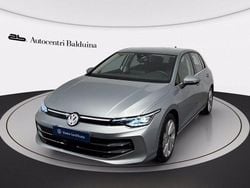 Usata 2025 VW Golf Style Tre volumi | 30.900 € (Buon prezzo)