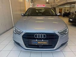 Argento Usata 2017 Audi A3 Business Tre volumi | 12.800 € (Buon prezzo)