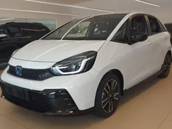 Platinum white pearl Nuova 2024 Honda Jazz Sport Due volumi | 25.600 € (Buon prezzo)