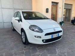 Bianco Usata 2012 Fiat Punto Tre volumi | 3500 € (Buon prezzo)
