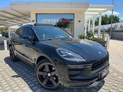 Nero Usata 2022 Porsche Macan SUV | 60.999 € (Buon prezzo)