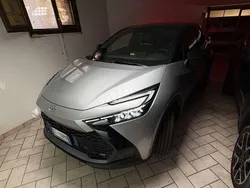 Argento Usata 2024 Toyota C-HR Lounge SUV | 33.500 € (Buon prezzo)