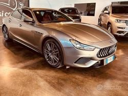 Usata 2018 Maserati Ghibli Tre volumi | 34.990 € (Super prezzo)