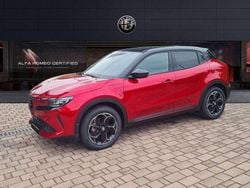 Rosso Nuova 2025 Alfa Romeo Junior Edizione Speciale SUV | 29.650 € (Ottimo prezzo)