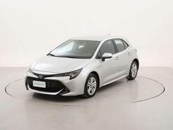Argento Usata 2022 Toyota Corolla Hybrid Business Edition Tre volumi | 16.490 € (Buon prezzo)