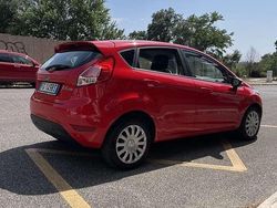 Rosso Usata 2016 Ford Fiesta Business Edition Due volumi | 7990 € (Buon prezzo)