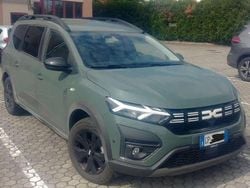 Verde Usata 2023 Dacia Jogger Extreme Monovolume | 19.500 € (Ottimo prezzo)