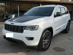 Bianco Usata 2018 Jeep Grand Cherokee Trailhawk SUV | 26.999 € (Buon prezzo)