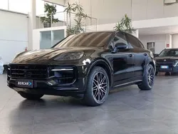 Nero Usata 2024 Porsche Cayenne SUV | 117.500 € (Super prezzo)