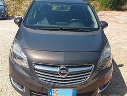Usata 2016 Opel Meriva Monovolume | 8500 € (Cara)