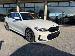 Alpin white Usata 2024 BMW 318 M Sport Station wagon | 41.000 € (Buon prezzo)