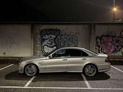 Usata 2005 Mercedes E55 AMG AMG Tre volumi | 30.000 €