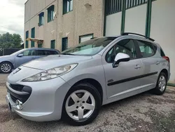 Argento Usata 2009 Peugeot 207 Station wagon | 2999 € (Buon prezzo)