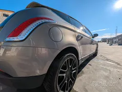 Usata 2009 Lancia Delta Tre volumi | 3300 € (Ottimo prezzo)